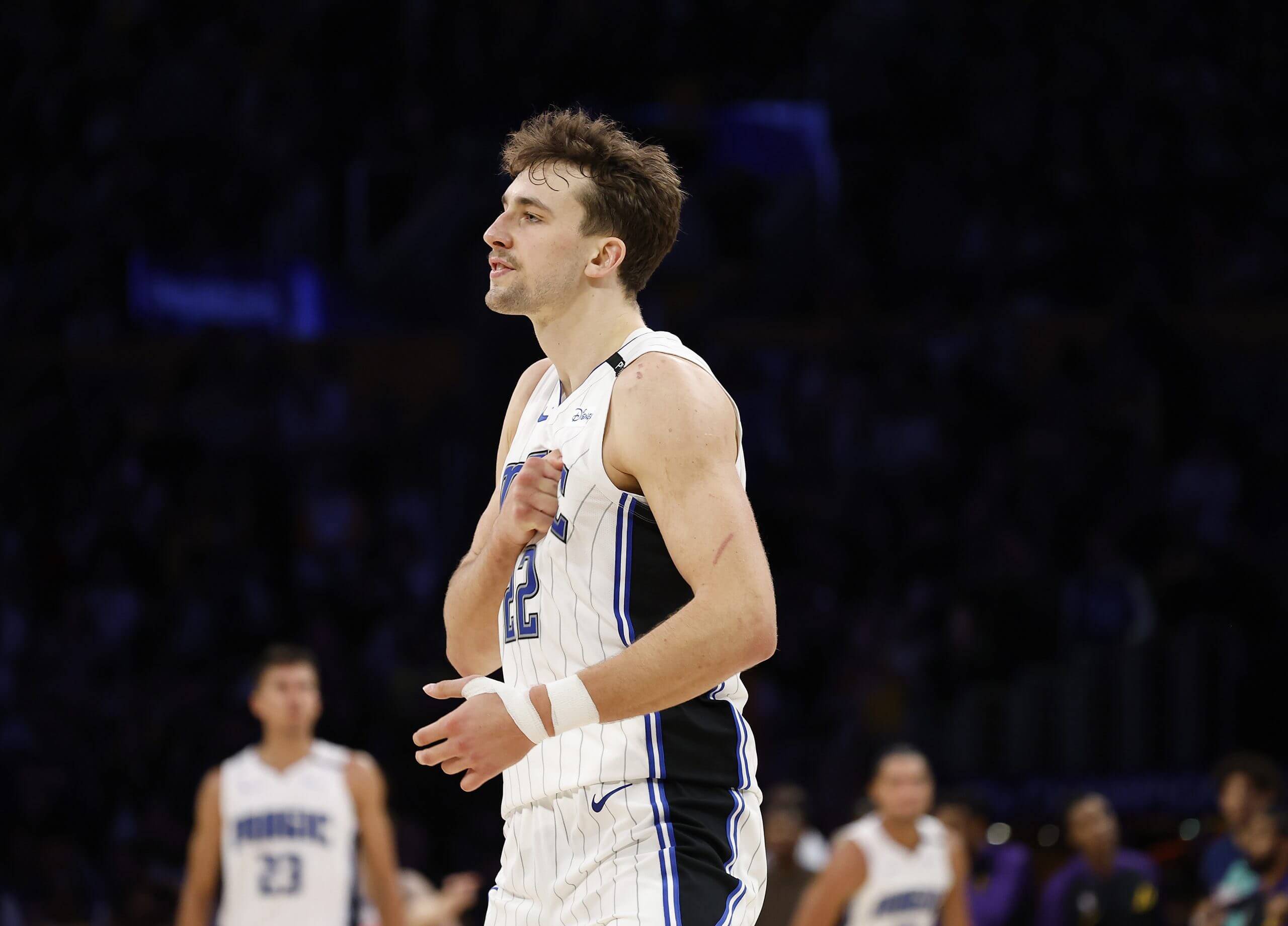 里程碑夜!瓦伦西亚扳平良机,全明星赛赛前刷纪录,悬念犹存,数据趋势出现新变化 里程碑夜!瓦伦西亚扳平良机,全明星赛赛前刷纪录,悬念犹存,数据趋势出现新变化