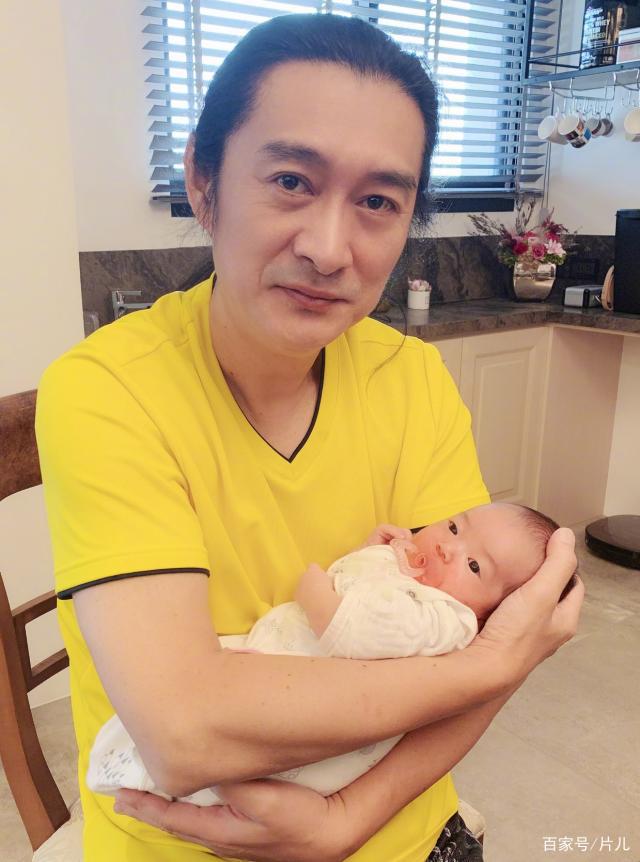 马赛发布备战花絮，关键时刻调整名单，全明星赛任务艰巨，临场指挥获称赞