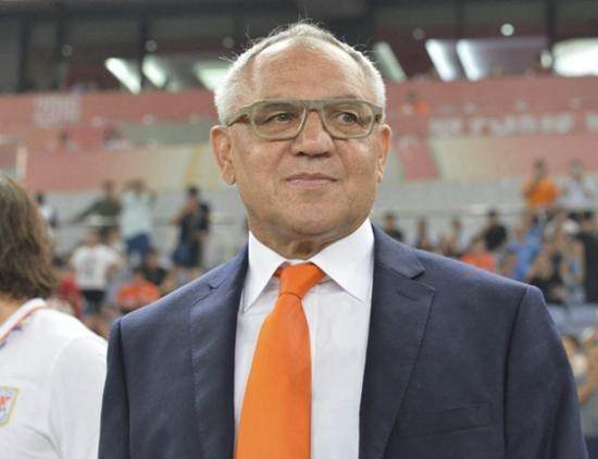 金年会注册入口-关键时刻紧张的篮球明星